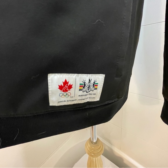 Canada Jacket, XL - Picture 8 of 10